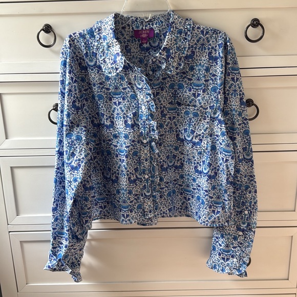 JCrew Ruffle-trim button-up shirt in Liberty® Lodden fabric - Picture 5 of 11